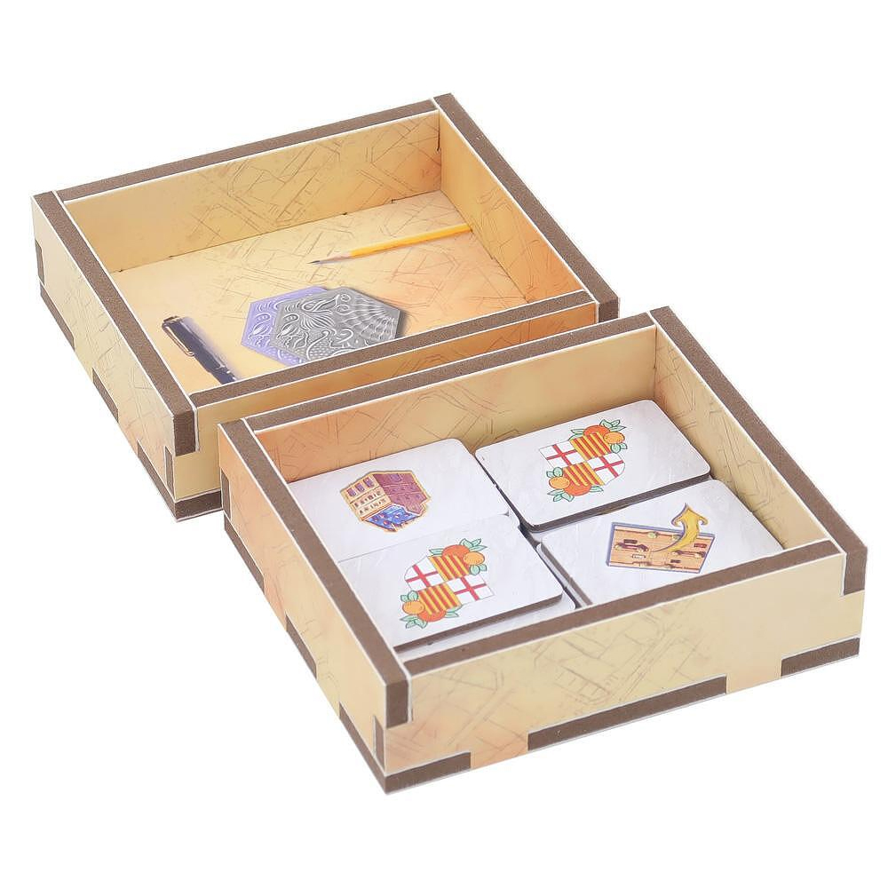 Box Insert Color: Barcelona