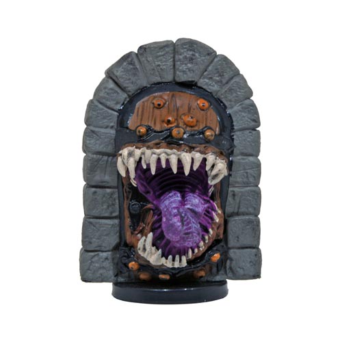 Fangs & Talons #21 Mimic (Door) (U)