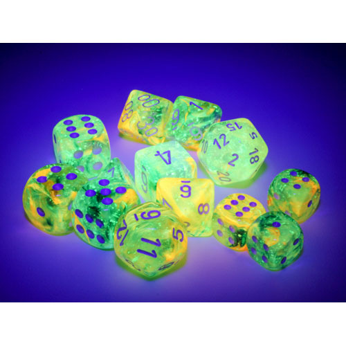 Chessex 16mm d6 Set: Nebula Luminary - Spring w/White (12)