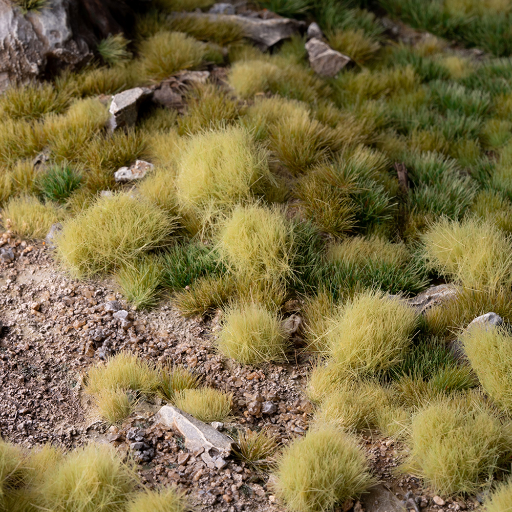Gamers Grass Tufts: Light Green - 12mm XL